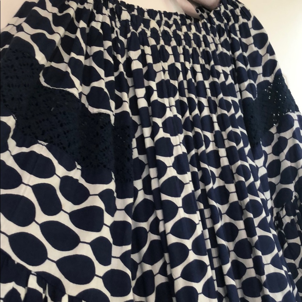 Flounce Navy/Wht Top - Picture 5 of 5